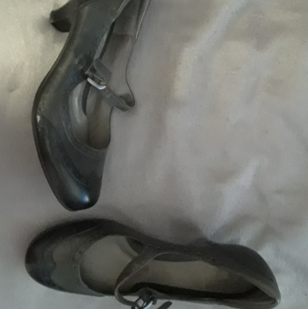 Size 8 Black and Grey Low Heels